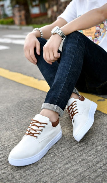 Magnus - Men's Sneakers Featuring a Fresh White Sole