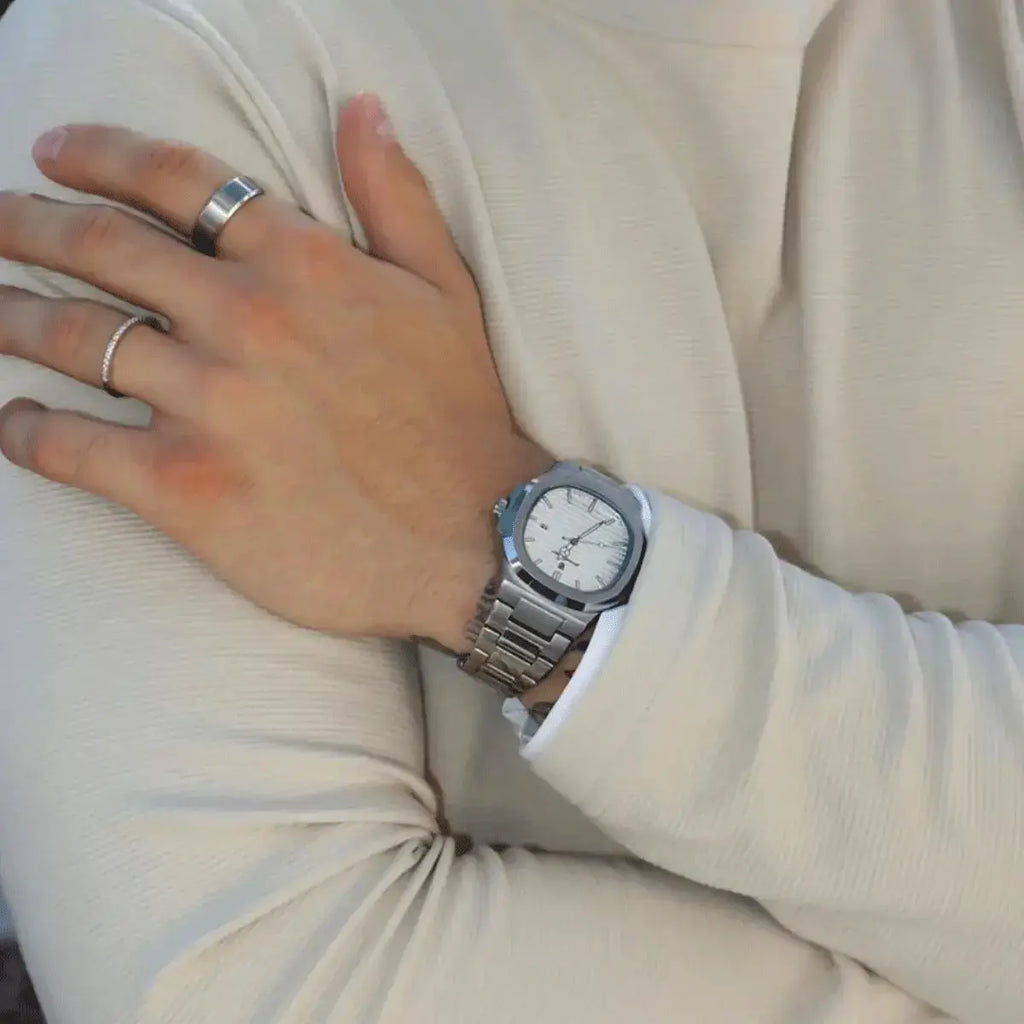 Men's Luxe Nautilus™ Watch with Complimentary Bracelet Kit – Great Deal!